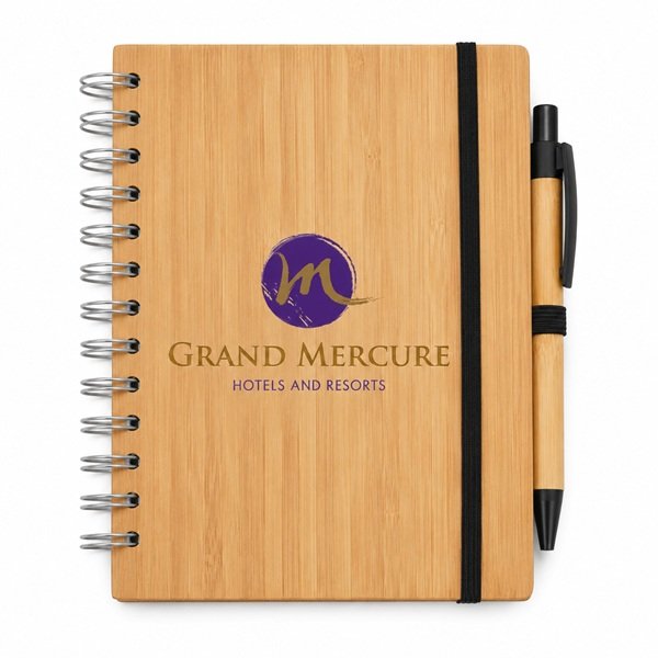 Bloco de anotações com capa de bambu
